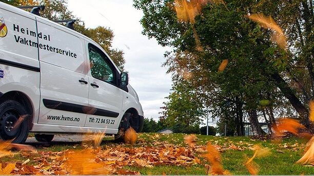 Brøyting sikrer trygg ferdsel gjennom hele vinteren